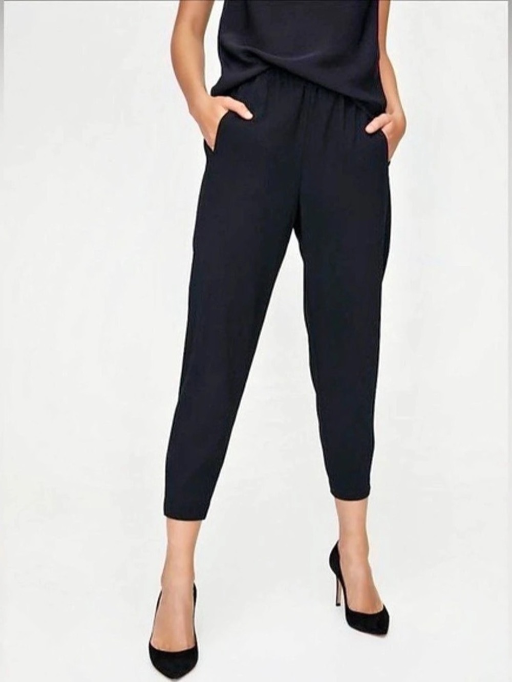 Aritzia Babaton Dexter Pant Black Ankle Pants Medium